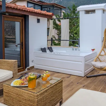فيلة Istanblue Kalkan
