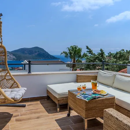 Istanblue Kalkan Vila