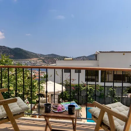 Istanblue Kalkan Vila *